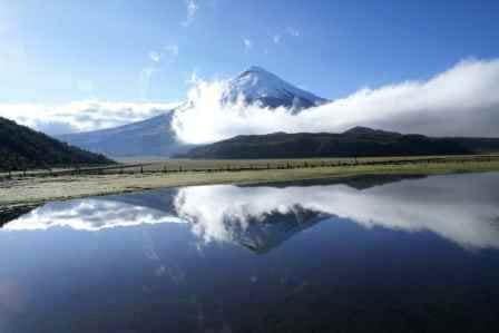 Sample Tours Image Climbing Cotopaxi