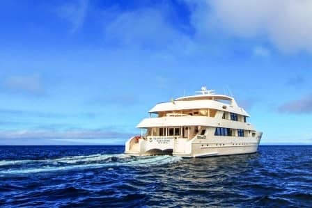 Galapagos-boat-Treasure-of-Galapagos