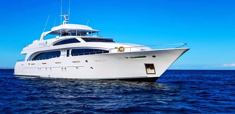 Galapagos-boat-Grand-Majestic